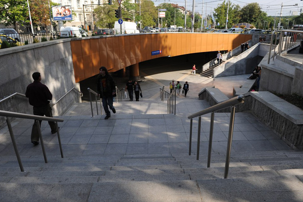 SU Sv. Kliment Ohridski metro station, 26