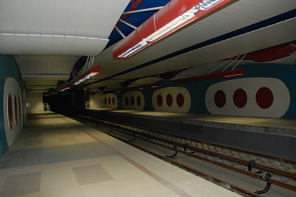 F. Joliot-Curie metro station, 1