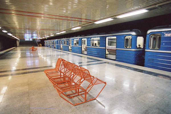 Slivnitsa metro station, 5