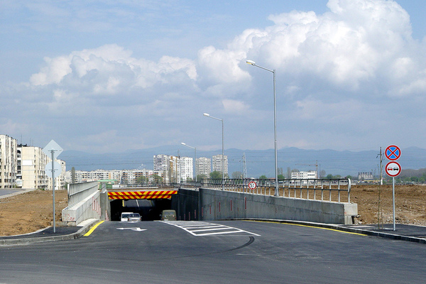 Slivnitsa metro station, 6