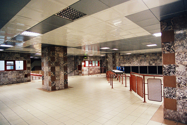 Konstantin Velichkov metro station, 3