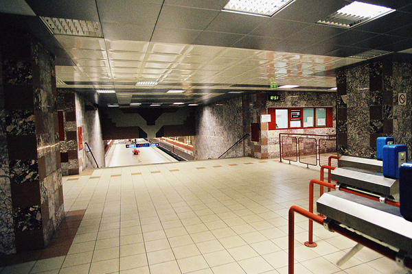 Konstantin Velichkov metro station, 4