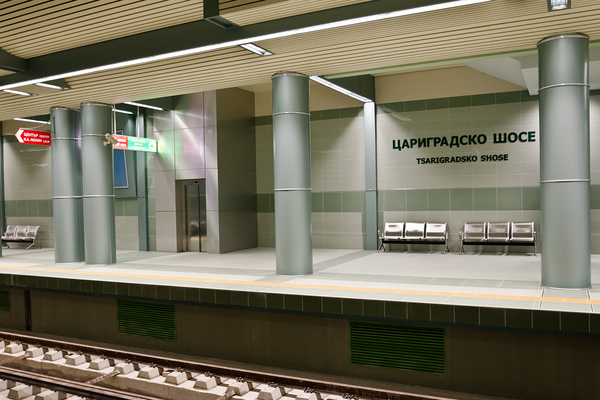 Tsarigradsko Shose metro station, 7