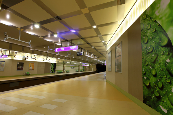 Beli Dunav metro station, 17