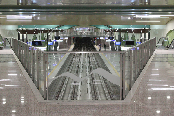 Vitosha metro station, 3