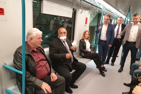 Борисов и Фандъкова провериха изпълнението на Линия 3 на метрото