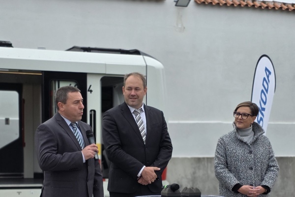 Безопасност, ефективност и повишен  комфорт в новите влакове на Метрополитен ЕАД