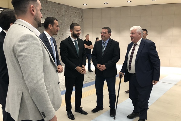 Кметът на София и министърът на транспорта провериха строителството на Линия 3 по бул. Вл. Вазов